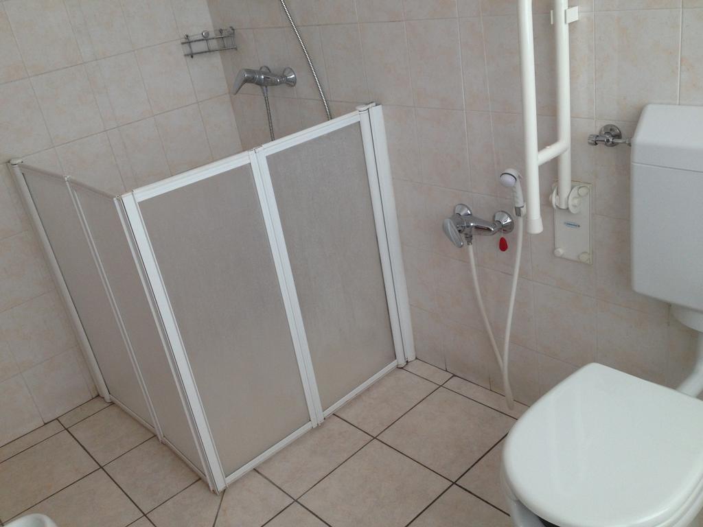 Hotel Belforte Варезе Экстерьер фото